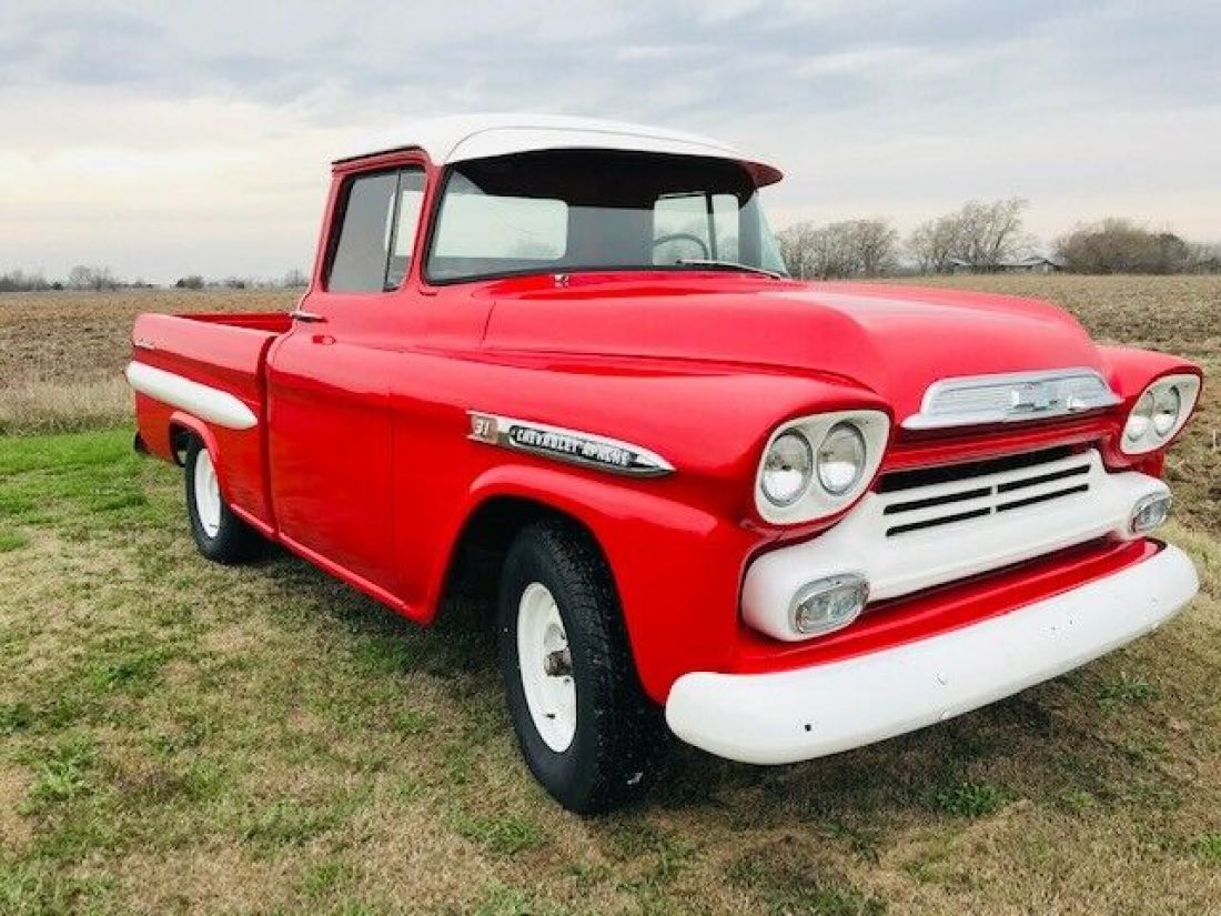 1959 Chevy Apache 3100 Short bed fleetside pickup truck beautiful