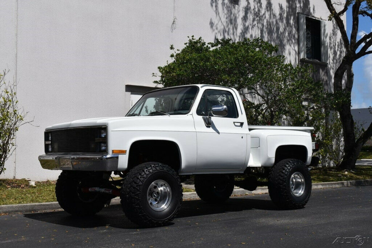 1983 Chevrolet Silverado Stepside K10 4x4 C10 Ck 1500 V8 Custom 7301