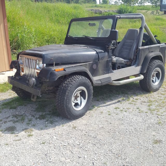 1990 Jeep Wrangler YJ 5Spd 4Cyl. 2.5L 4WD For Parts or Repair